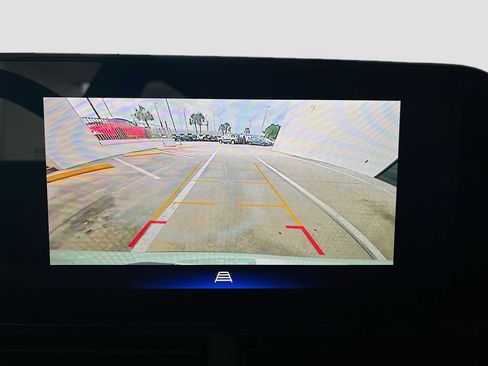 Used 2025 Chevrolet Trax ACTIV w/ Sunroof Package FWD image 14