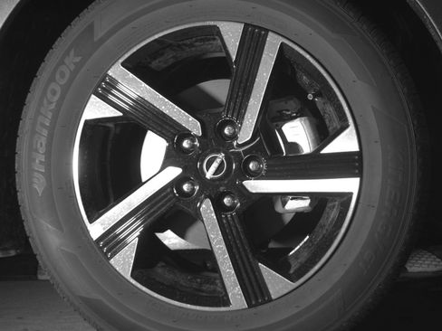 Used 2025 Nissan Sentra SV image 13