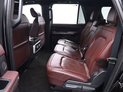 Used 2022 Ford Expedition Max Limited AWD/4WD image 18