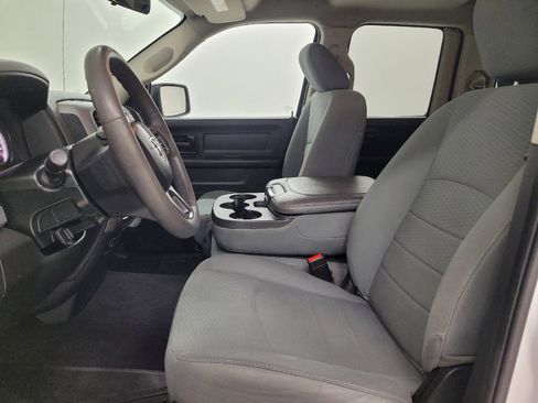 Used 2018 RAM 1500 Express w/ Express Value Package AWD/4WD image 17