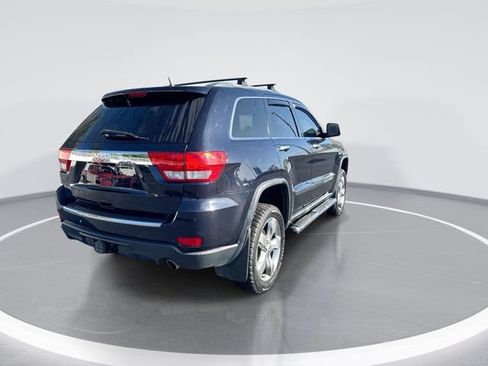 Used 2011 Jeep Grand Cherokee Overland AWD/4WD image 5