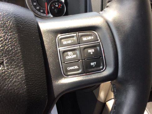 Used 2015 RAM 1500 Big Horn AWD/4WD image 18