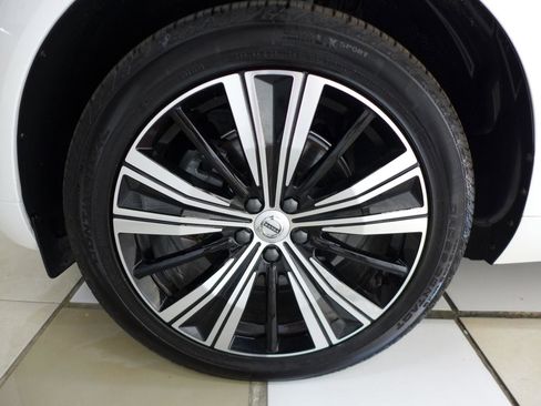 Used 2023 Volvo XC60 B5 Plus w/ Climate Package AWD/4WD image 73
