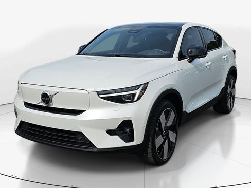 Used 2023 Volvo C40 P8 Recharge Ultimate w/ Protection Package Premier AWD/4WD image 8