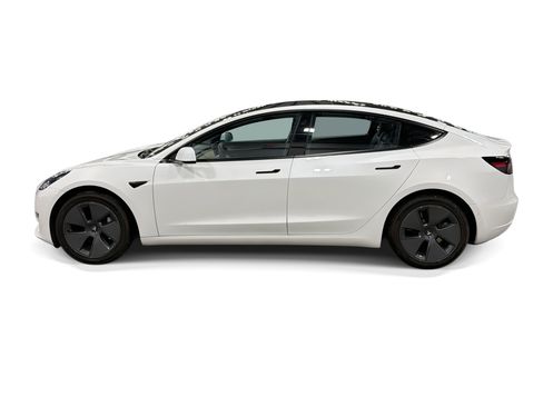 Certified 2022 Tesla Model 3 Long Range AWD/4WD image 3