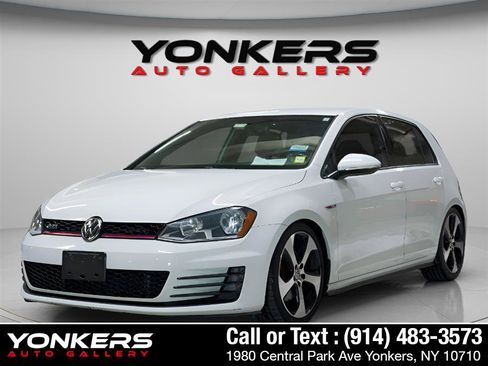 Used 2017 Volkswagen GTI S image 7