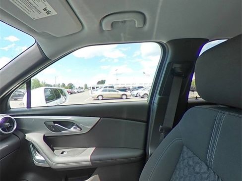 Certified 2019 Chevrolet Blazer LT image 36