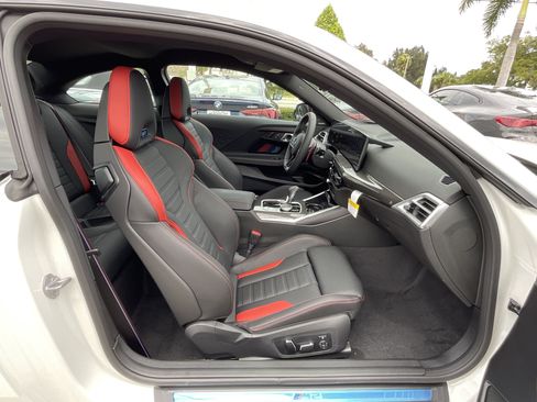 New 2026 BMW M2 w/ Lighting Package RWD image 21