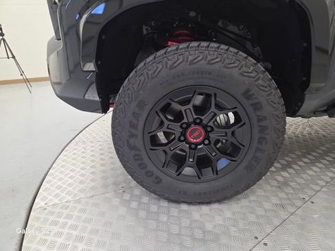 New 2026 Toyota Tacoma TRD Pro AWD/4WD image 17