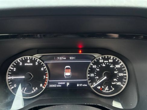 Used 2023 Nissan Pathfinder SV FWD image 13