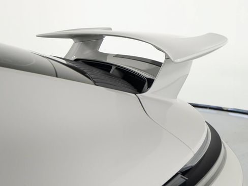 Certified 2025 Porsche 911 Carrera RWD image 46