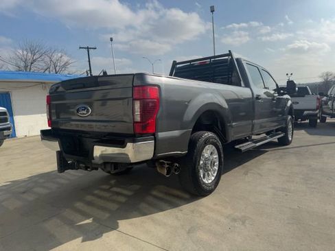 Used 2018 Ford F350 XLT w/ FX4 Off-Road Package image 4