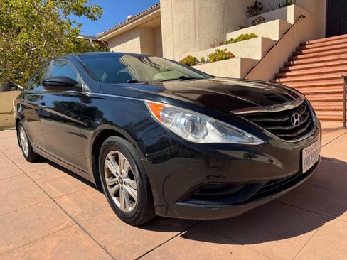 Used 2011 Hyundai Sonata GLS w/ Popular Equipment Pkg 2 FWD image 1