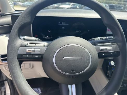 Certified 2025 Hyundai Tucson SEL image 20