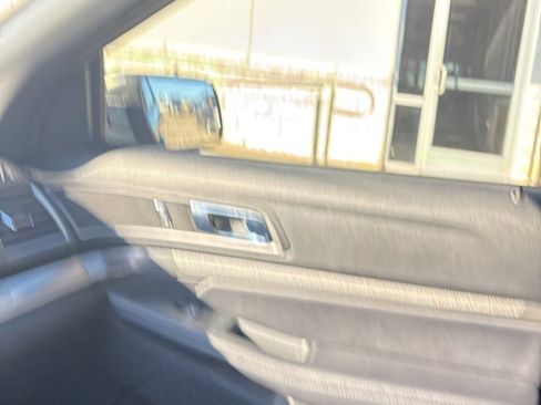 Used 2019 Ford Explorer XLT w/ Equipment Group 201A image 13