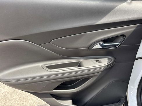 Used 2019 Buick Encore Preferred w/ Safety Package image 17