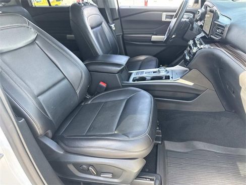 Used 2021 Ford Explorer Limited w/ Hybrid Equipment Group 310A image 11
