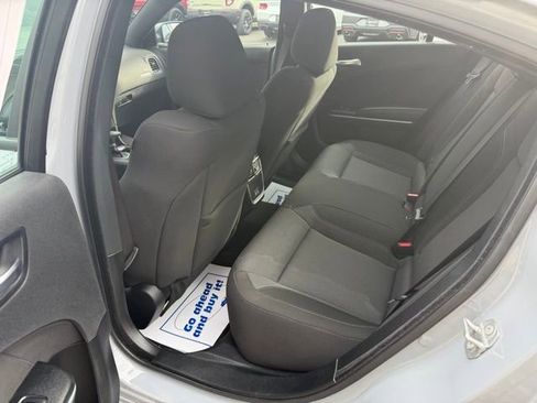 Used 2022 Dodge Charger SXT image 11