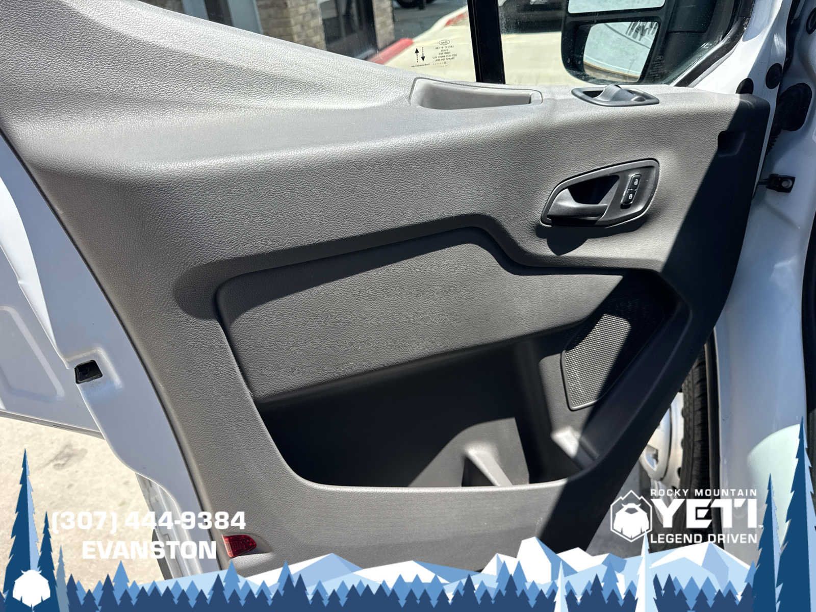 Used 2025 Ford Transit 250 148 High Roof AWD image 22