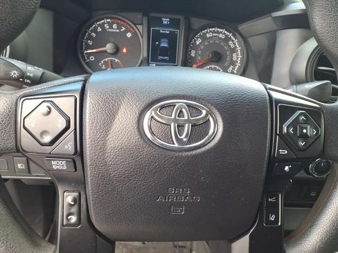Used 2021 Toyota Tacoma SR image 22