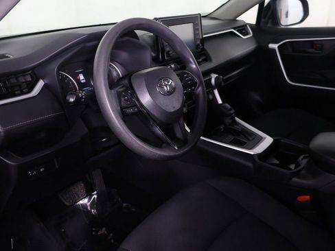 Used 2019 Toyota RAV4 LE w/ Carpet Mat Package AWD/4WD image 24