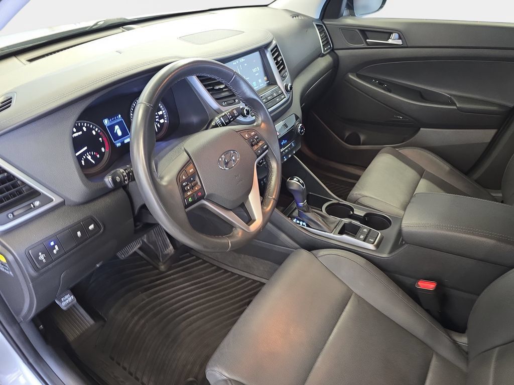 Used 2017 Hyundai Tucson Limited AWD/4WD image 19
