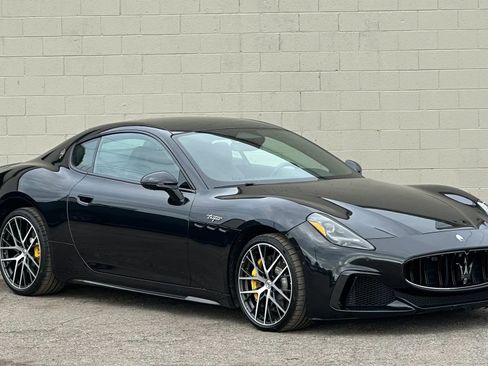 Used 2024 Maserati GranTurismo Trofeo AWD/4WD image 14