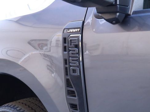 Used 2024 Ford F250 Lariat w/ Lariat Ultimate Package AWD/4WD image 18