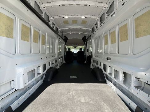 New 2026 Ford Transit 350 148 High Roof Extended RWD image 17