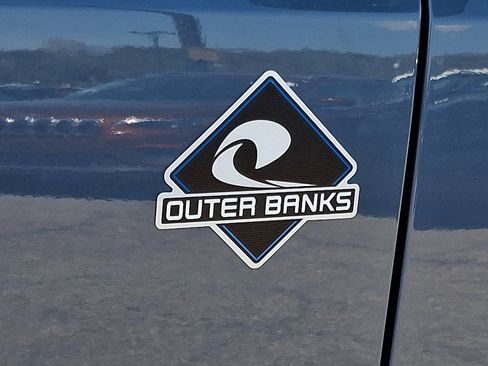 Used 2025 Ford Bronco Outer Banks AWD/4WD image 29