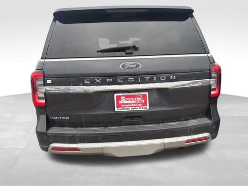 Used 2024 Ford Expedition Limited image 13