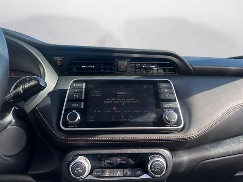 Used 2020 Nissan Kicks SR image 17