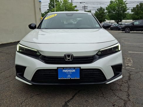 Used 2024 Honda Civic Sport image 2
