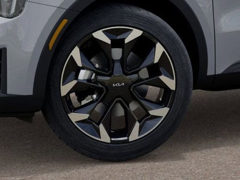 New 2026 Kia Sorento EX w/ EX Premium Package FWD image 9