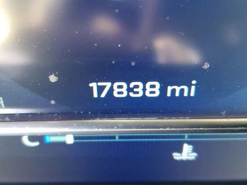 Used 2025 Chevrolet Silverado 1500 High Country image 15