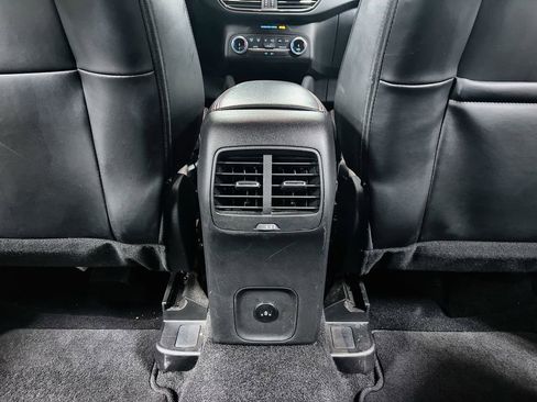 Used 2025 Ford Escape ST-Line image 22