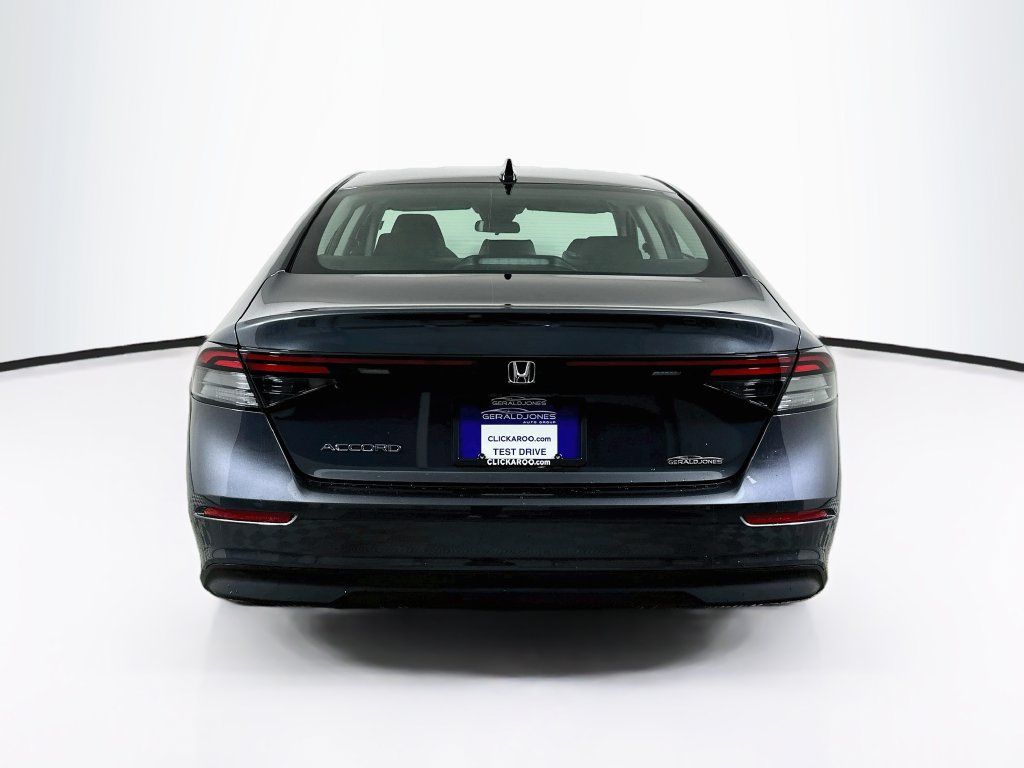 Used 2026 Honda Accord SE image 15