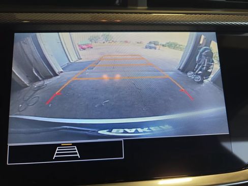 Used 2023 Buick Encore GX Select AWD/4WD image 26
