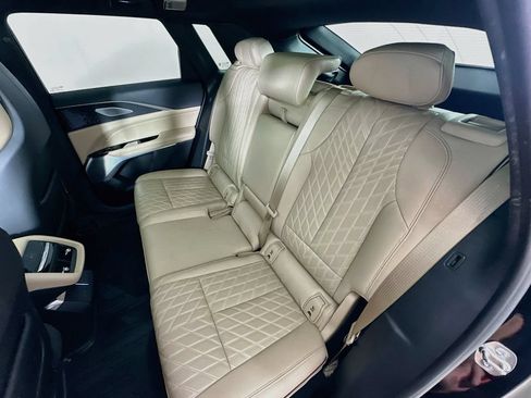 Certified 2026 Cadillac Lyriq Signature Luxury w/ Nappa Leather Package AWD/4WD image 29