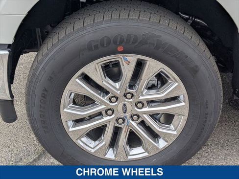 Used 2026 Ford F150 Lariat w/ Equipment Group 501A Mid AWD/4WD image 9