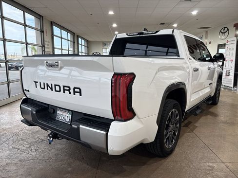 Used 2022 Toyota Tundra Limited AWD/4WD image 2