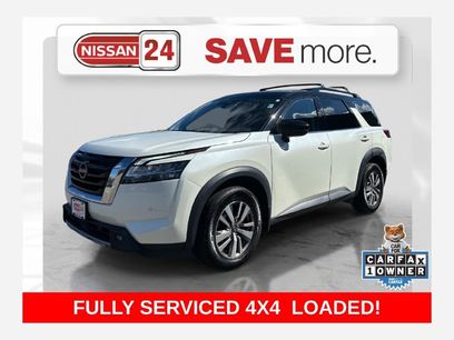 Used 2022 Nissan Pathfinder SL