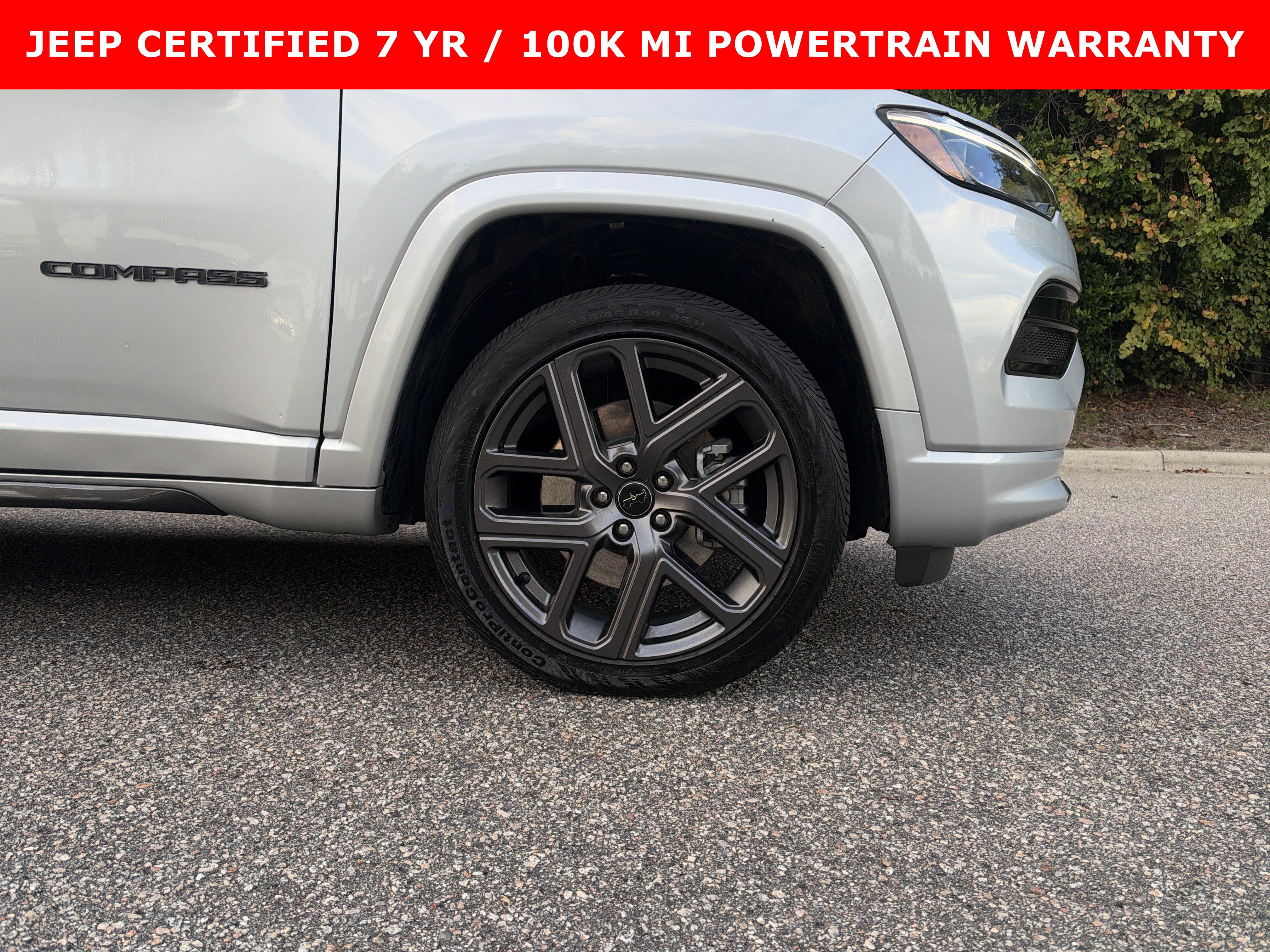 Used 2025 Jeep Compass Limited w/ High Altitude Package AWD/4WD image 12