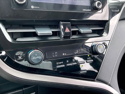 Used 2023 Toyota Camry SE FWD image 33