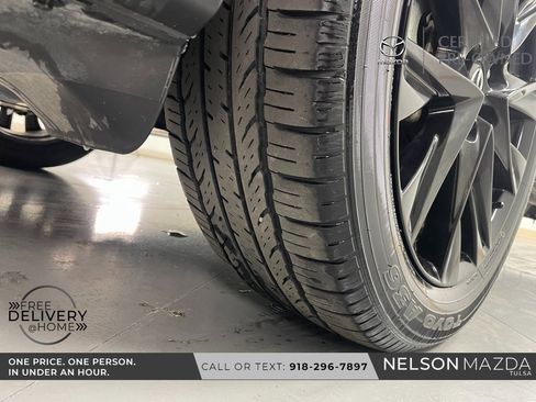 Used 2025 MAZDA CX-5 Carbon Edition image 10