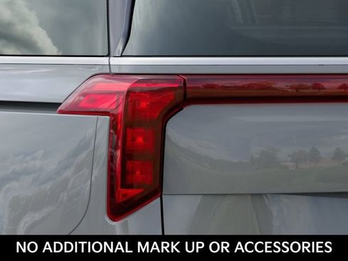New 2026 Kia Carnival EX FWD image 11