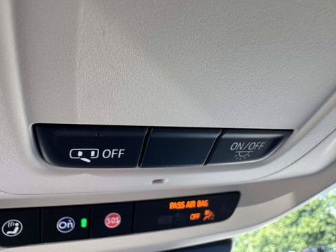 Used 2023 Buick Envision Preferred AWD/4WD image 36