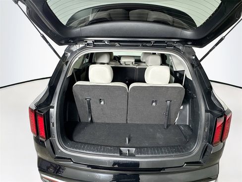 Used 2022 Kia Sorento S image 26