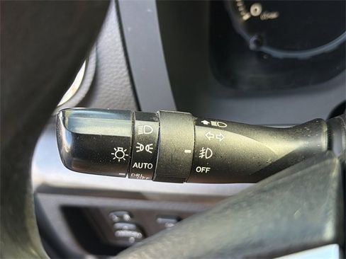 Used 2019 Toyota Tundra SR5 w/ SR5 Upgrade Package image 32