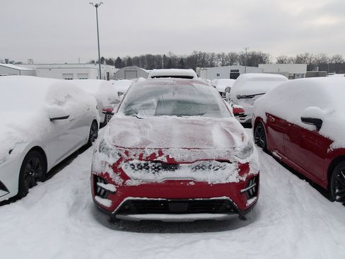 Used 2022 Kia Niro EX Premium image 1